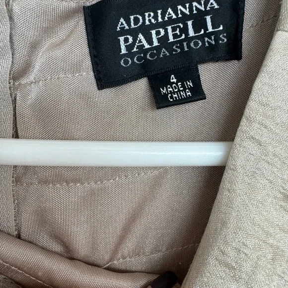 Adrianna Papell Tiered Ruffle Long Sleeveless Gown Champagne Gold Dress Size 4 - Picture 4 of 4